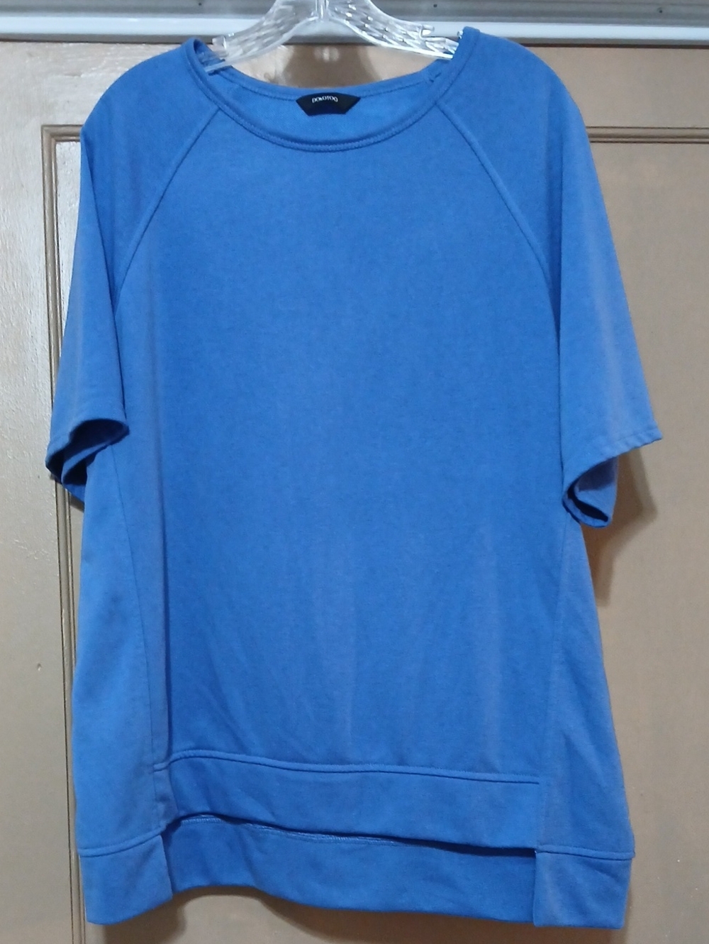 Blue Short-Sleeve Women's Tunic Top  Size Large